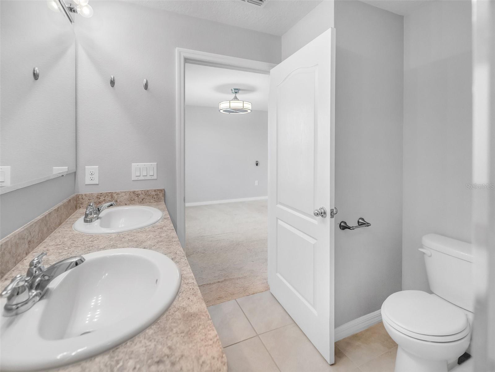 Image 17 of 29 For 1859 Red Canyon Drive