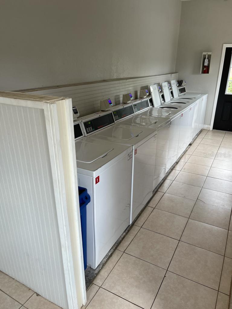 Image 21 of 22 For 5325 Curry Ford Road B101