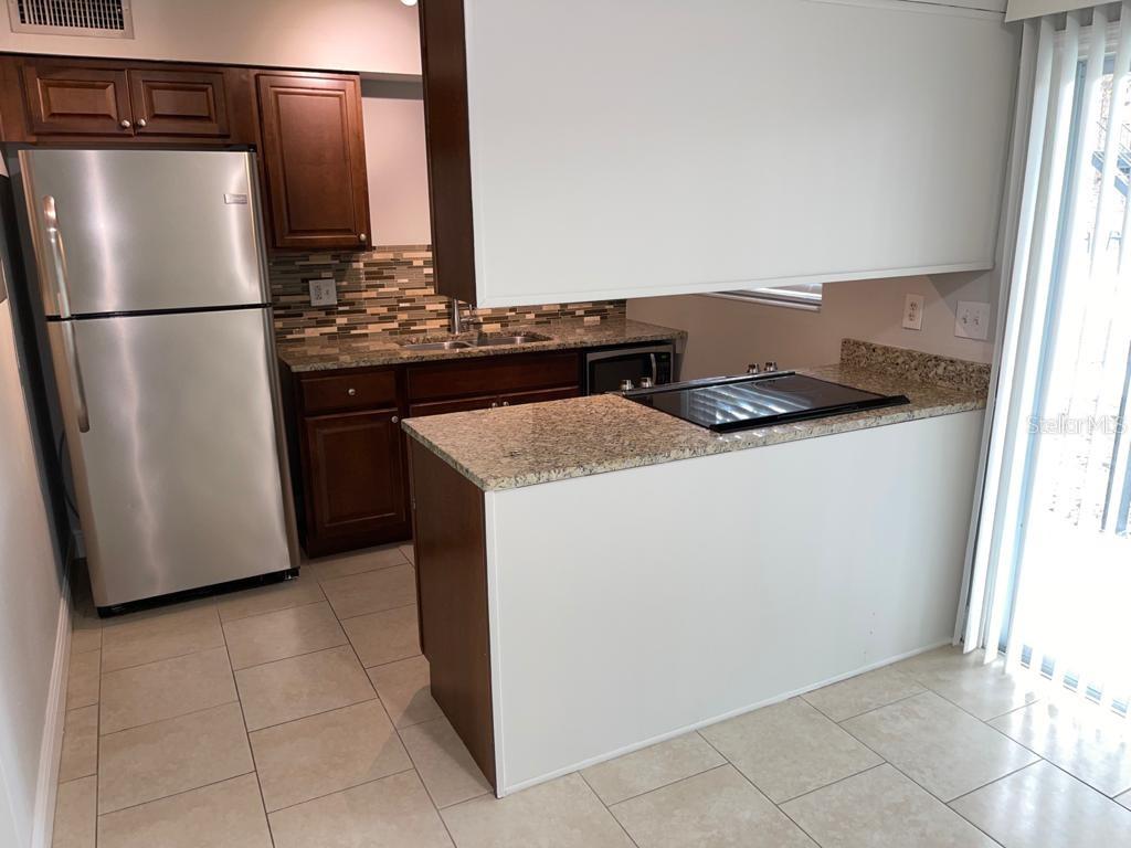 Image 9 of 22 For 5325 Curry Ford Road B101