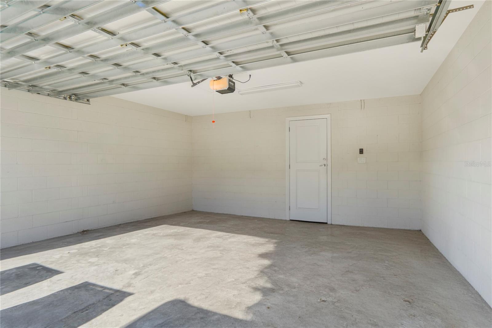 Image 42 of 77 For 7245 Half Moon Lake Drive