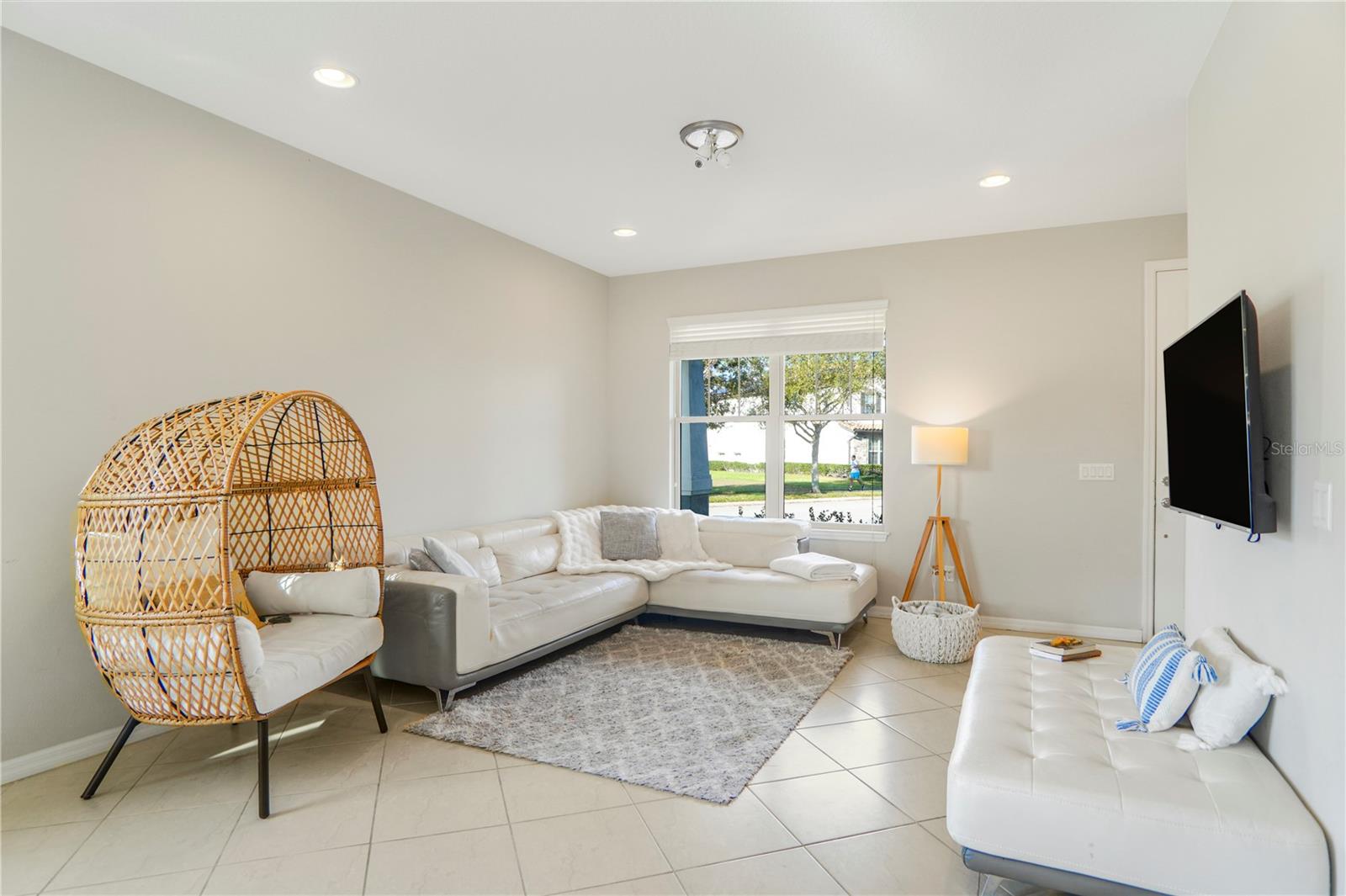 Image 5 of 77 For 7245 Half Moon Lake Drive