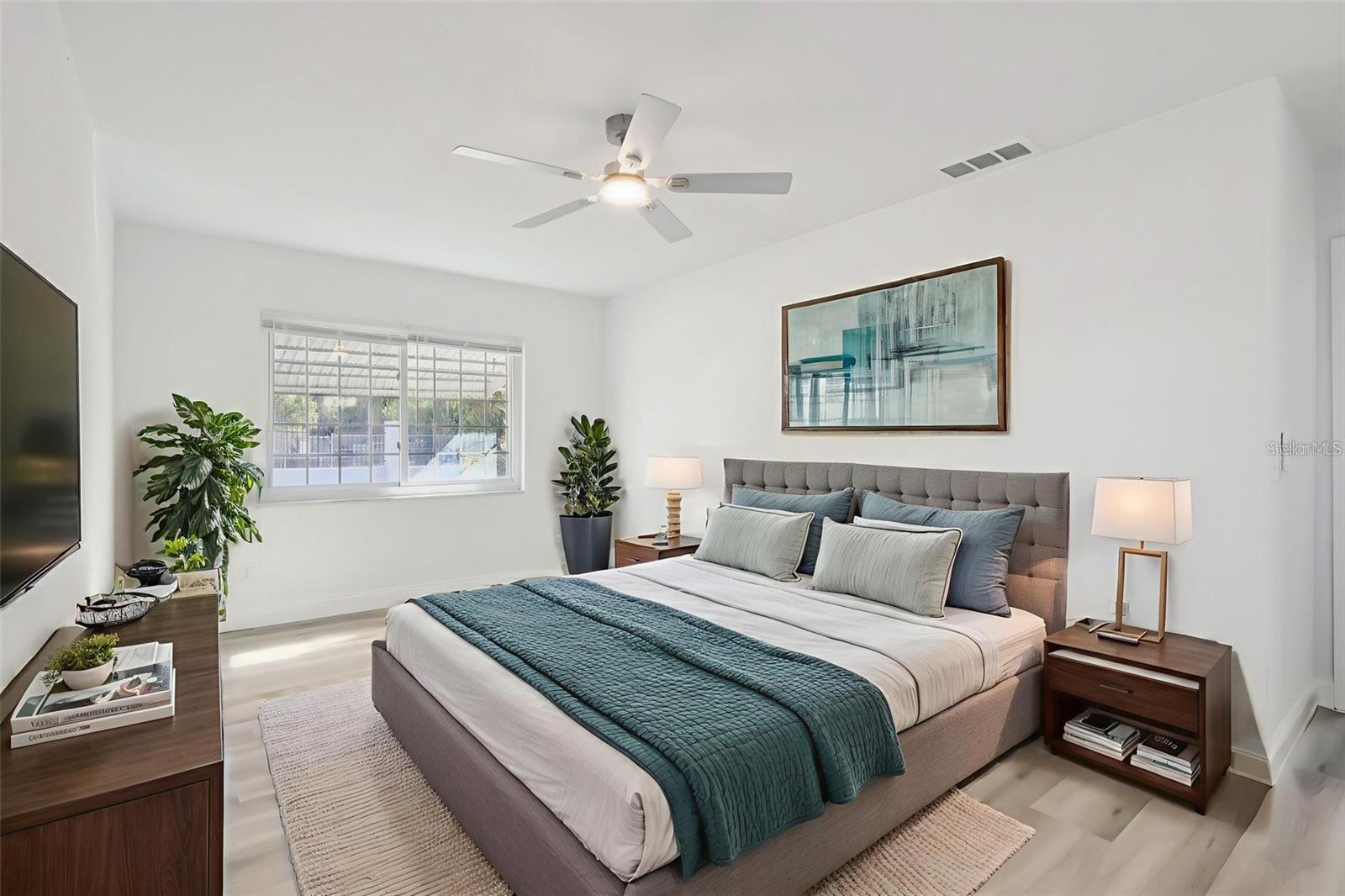 Image 16 of 32 For 11147 Acme Drive 207d