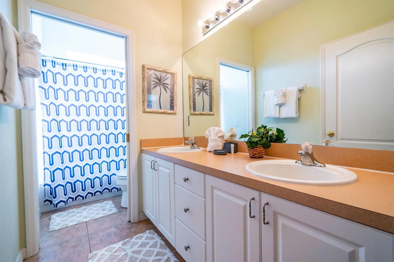 Image 22 of 35 For 1028 Tuscan Hills Boulevard