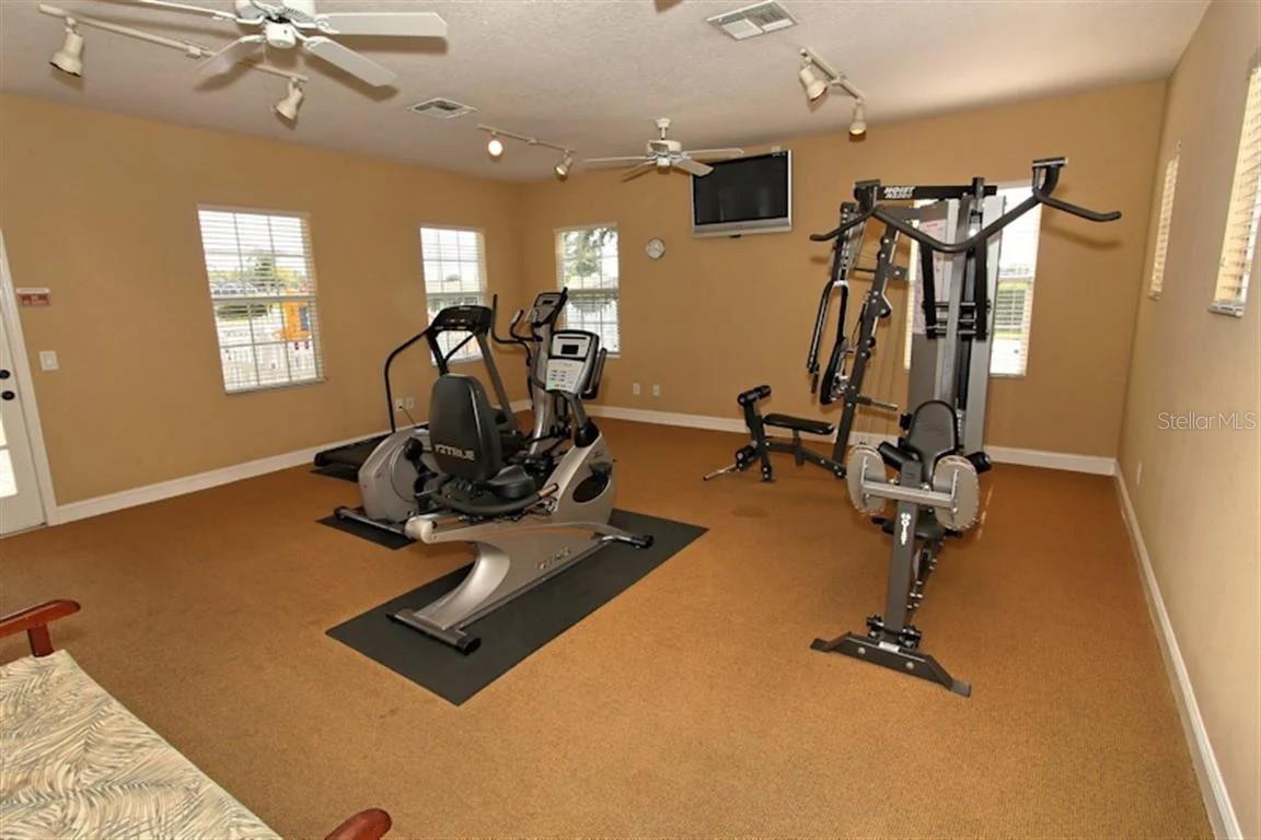 Image 32 of 35 For 1028 Tuscan Hills Boulevard