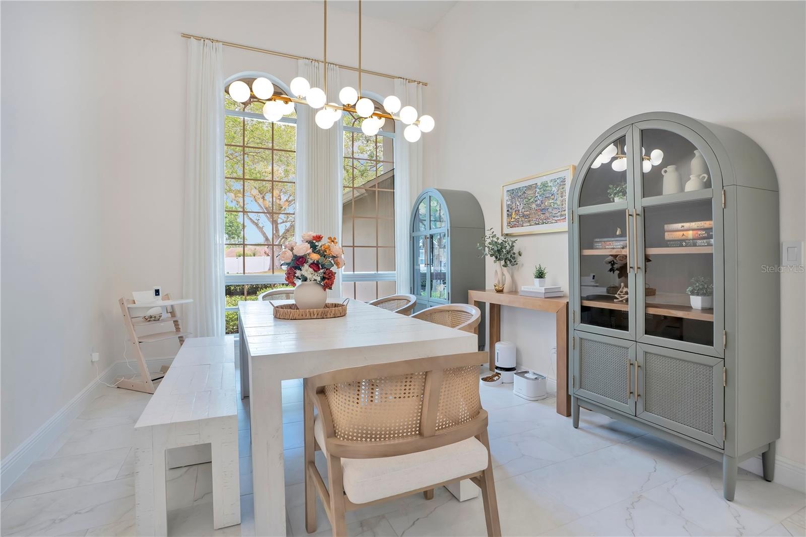 Image 12 of 74 For 320 Remington Drive