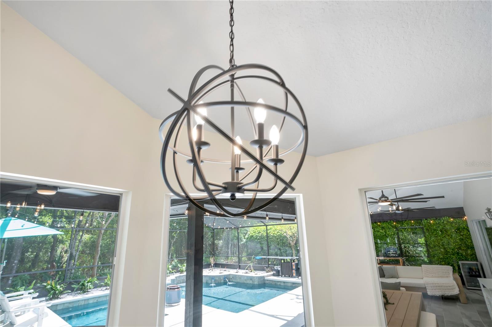 Image 19 of 74 For 320 Remington Drive