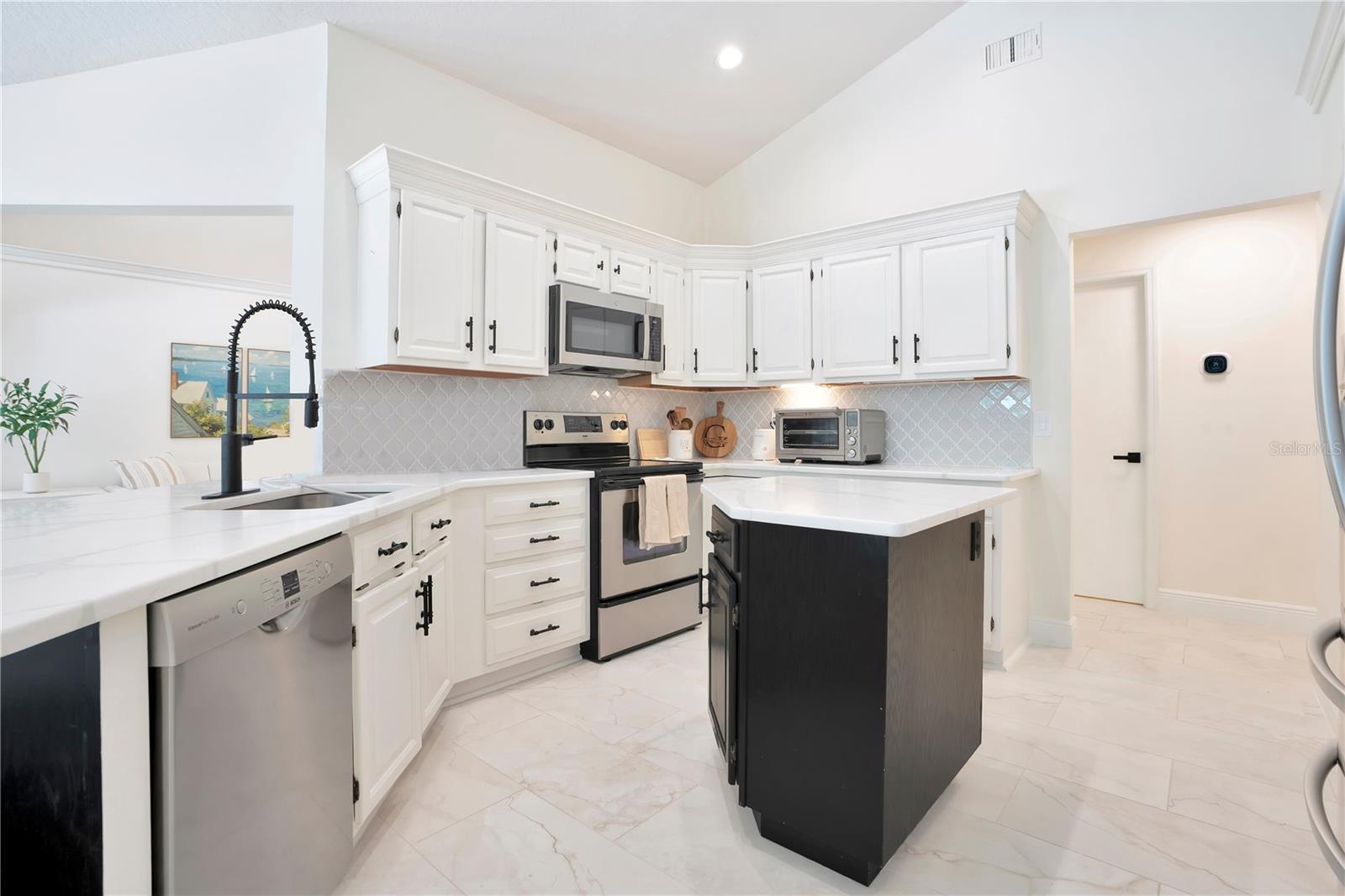 Image 20 of 74 For 320 Remington Drive