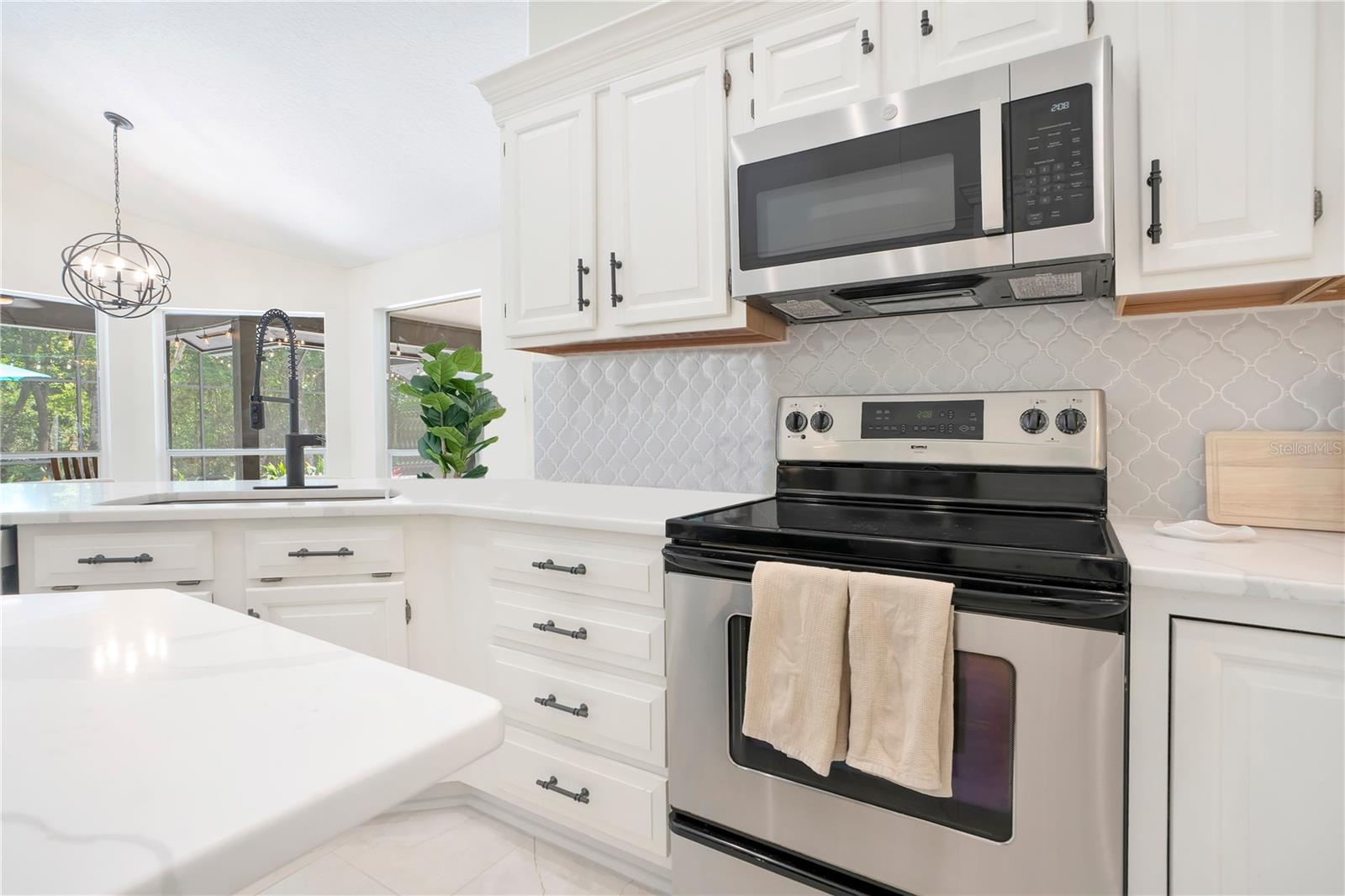 Image 21 of 74 For 320 Remington Drive