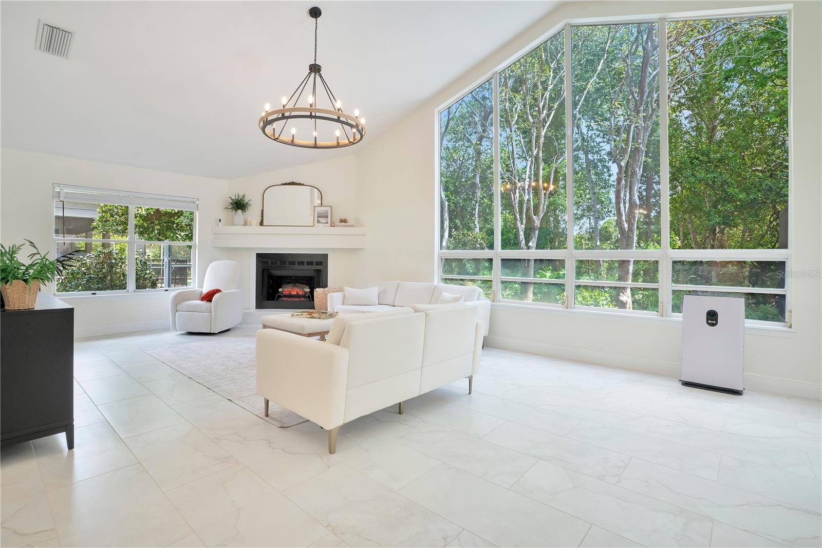 Image 27 of 74 For 320 Remington Drive