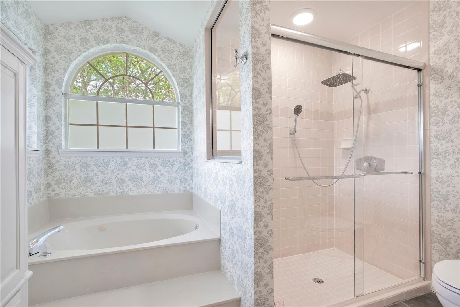 Image 37 of 74 For 320 Remington Drive