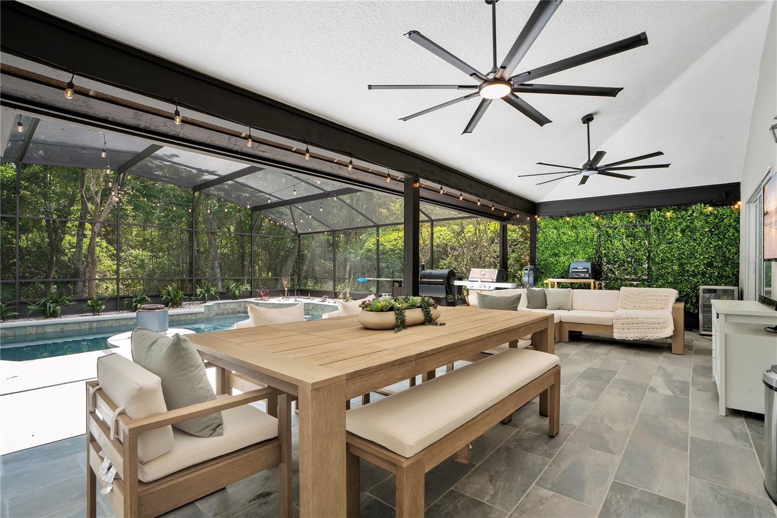 Image 47 of 74 For 320 Remington Drive