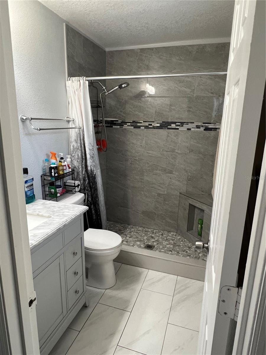 Image 11 of 23 For 1620 Foxbower Road