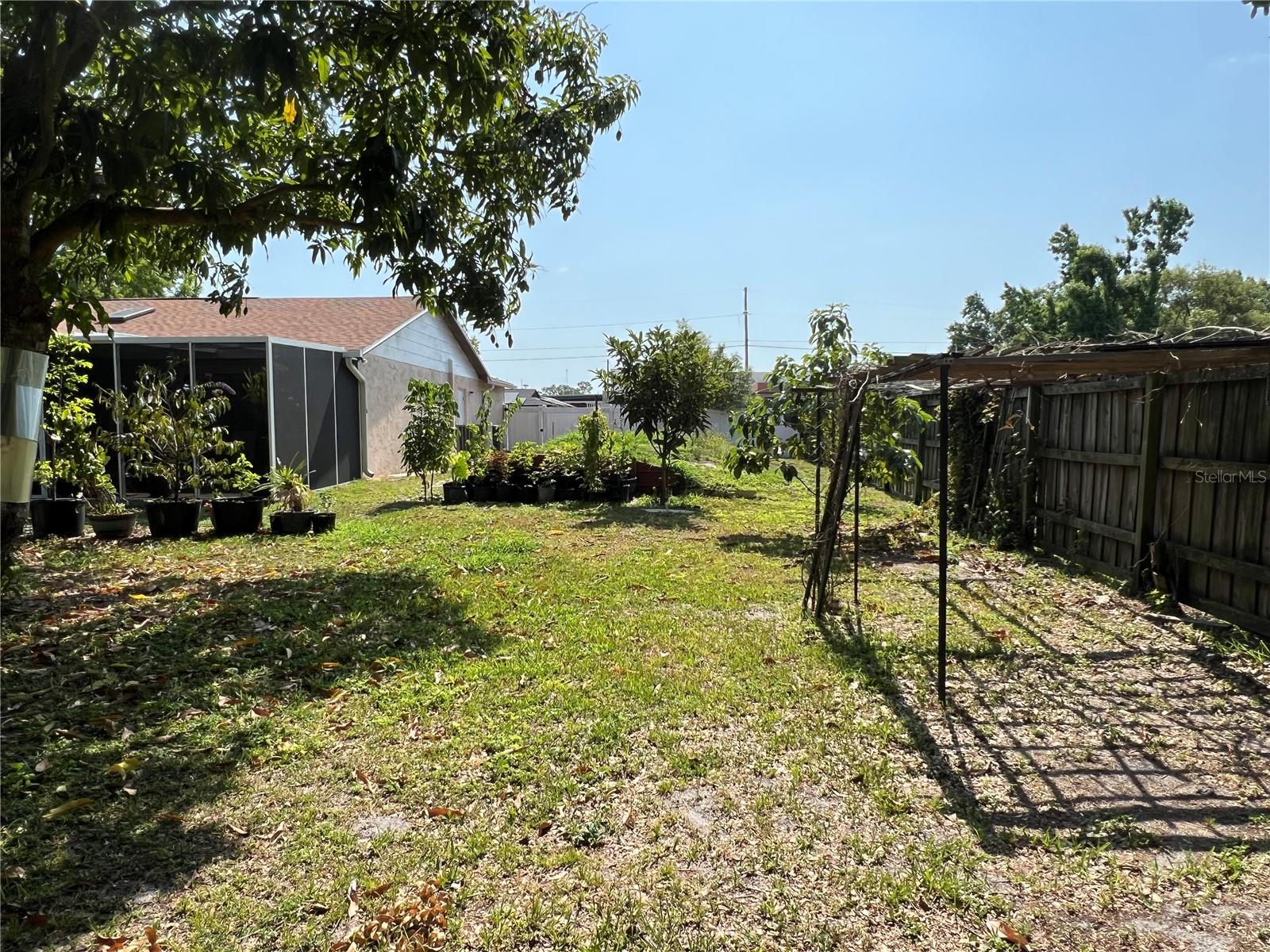 Image 18 of 23 For 1620 Foxbower Road