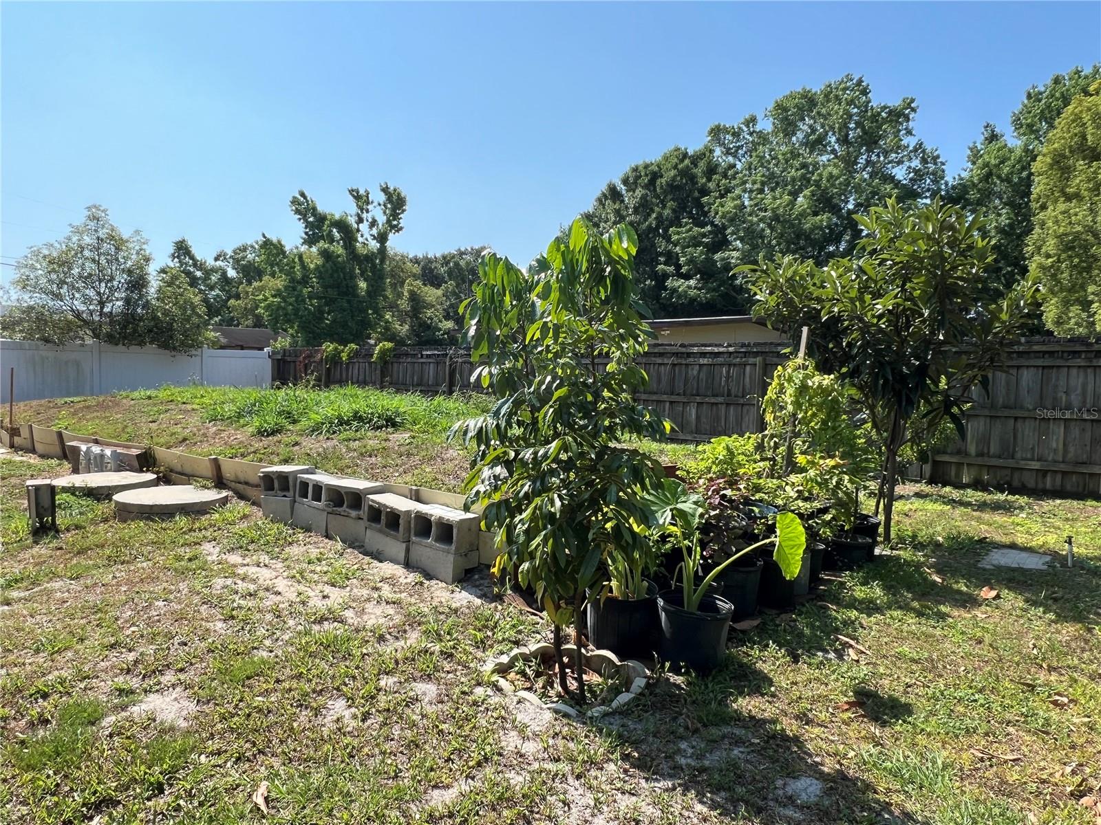 Image 20 of 23 For 1620 Foxbower Road