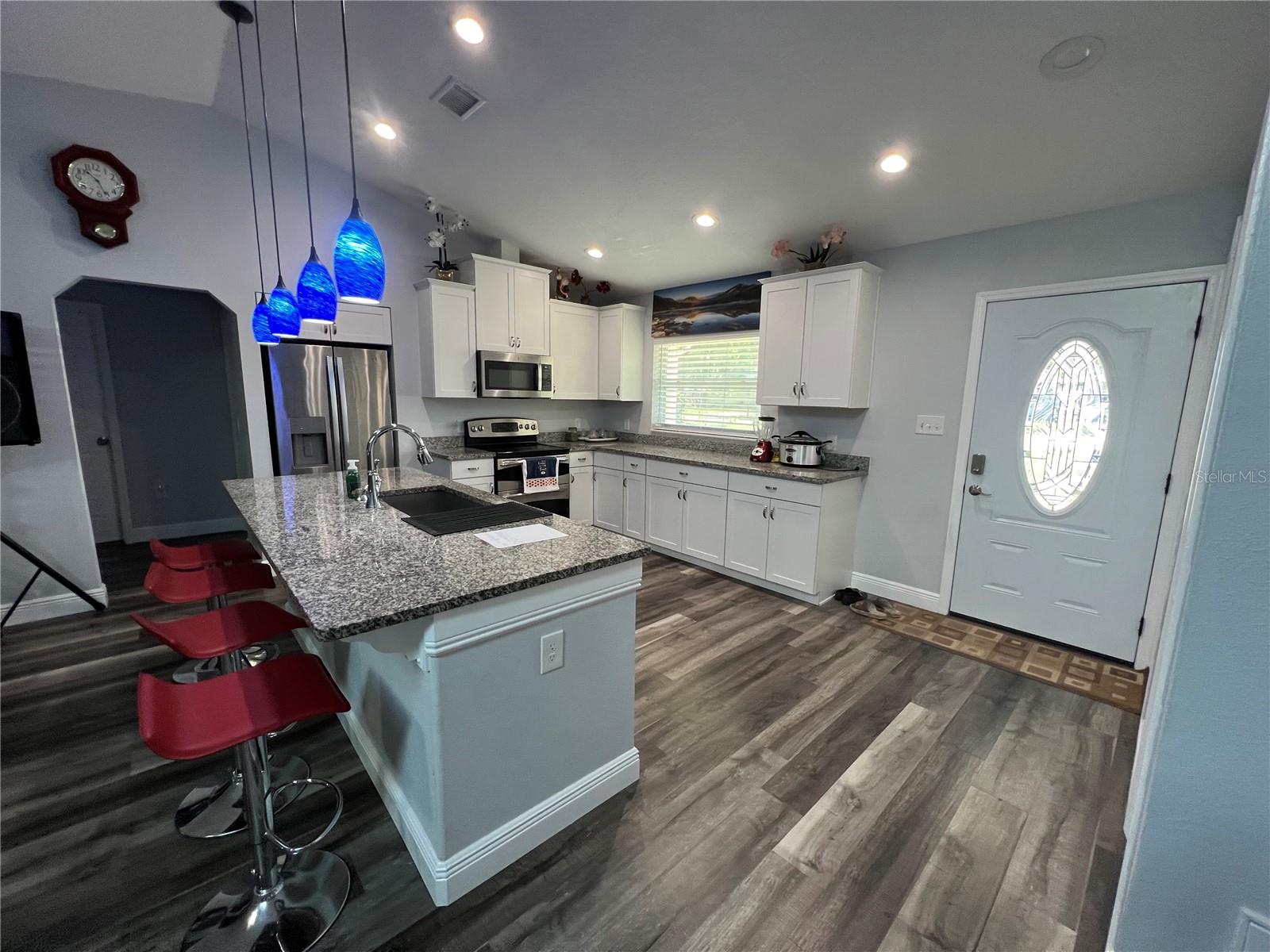 Image 5 of 23 For 1620 Foxbower Road