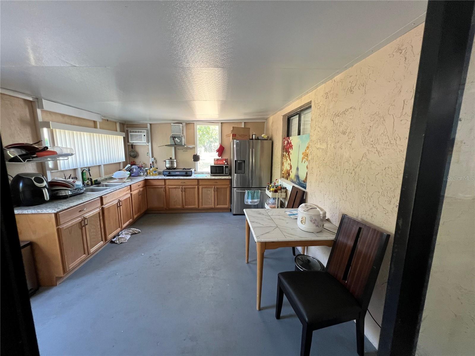 Image 8 of 23 For 1620 Foxbower Road