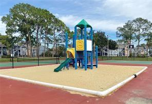 Image 25 of 27 For 3802 Bay Club Circle 101