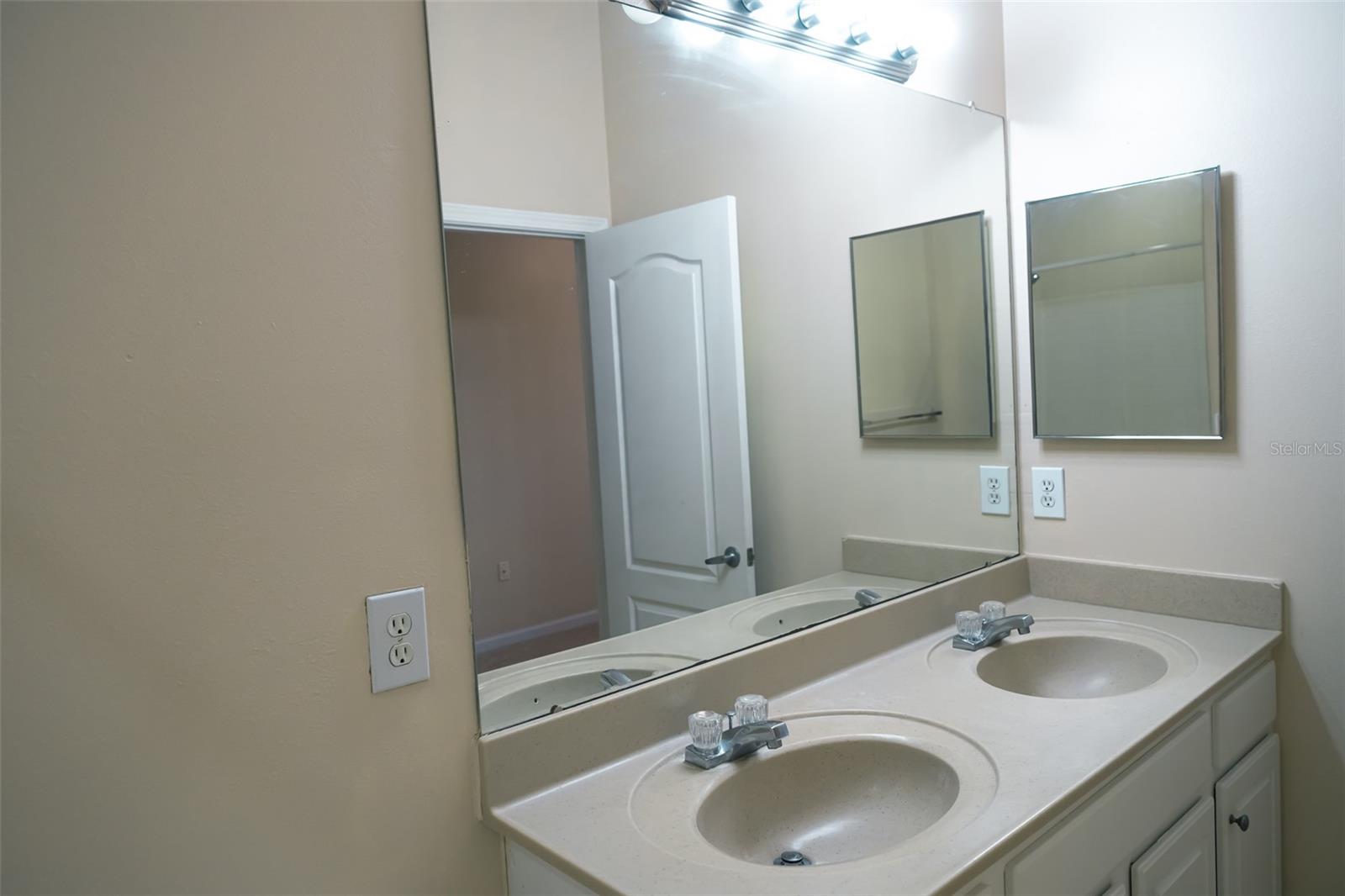 Image 15 of 15 For 12016 Villanova Drive 111