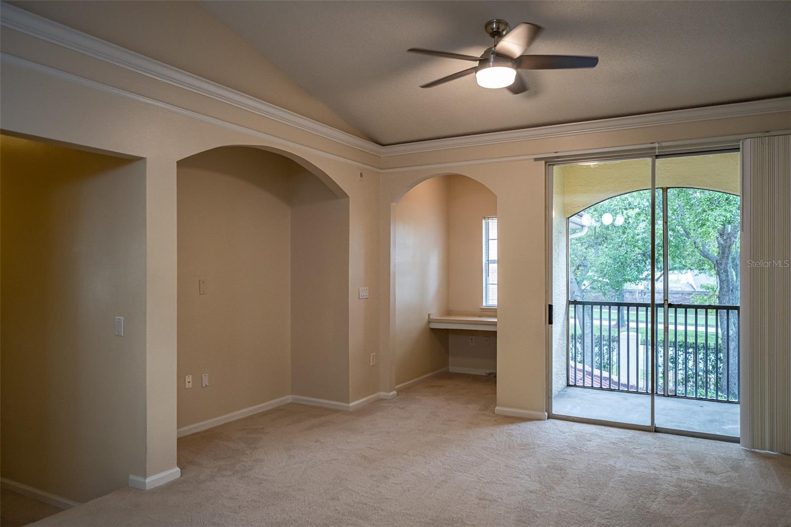 Image 4 of 15 For 12016 Villanova Drive 111