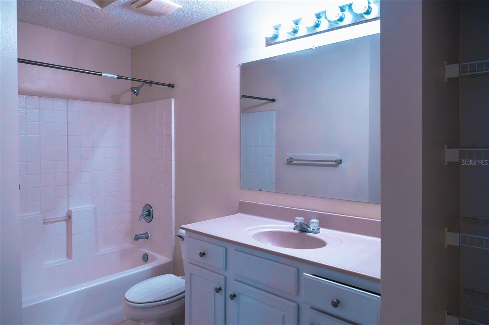 Image 9 of 15 For 12016 Villanova Drive 111