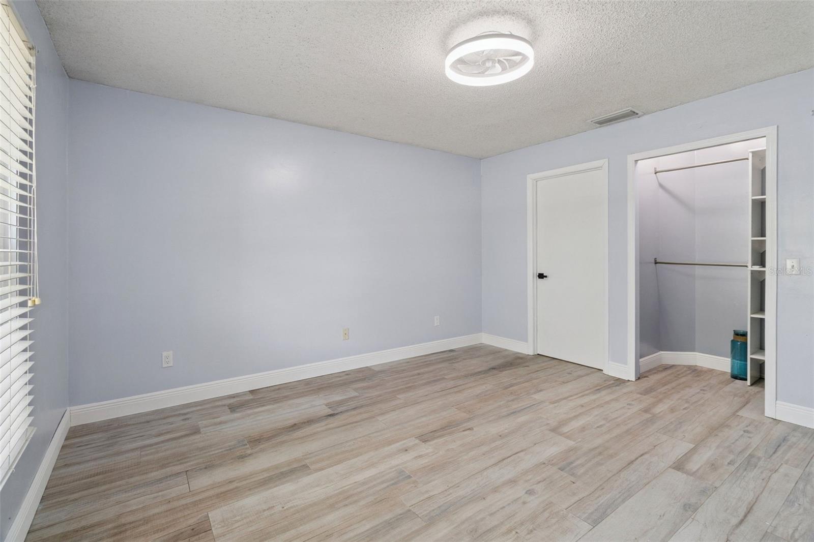 Image 11 of 30 For 3349 Frankford Street