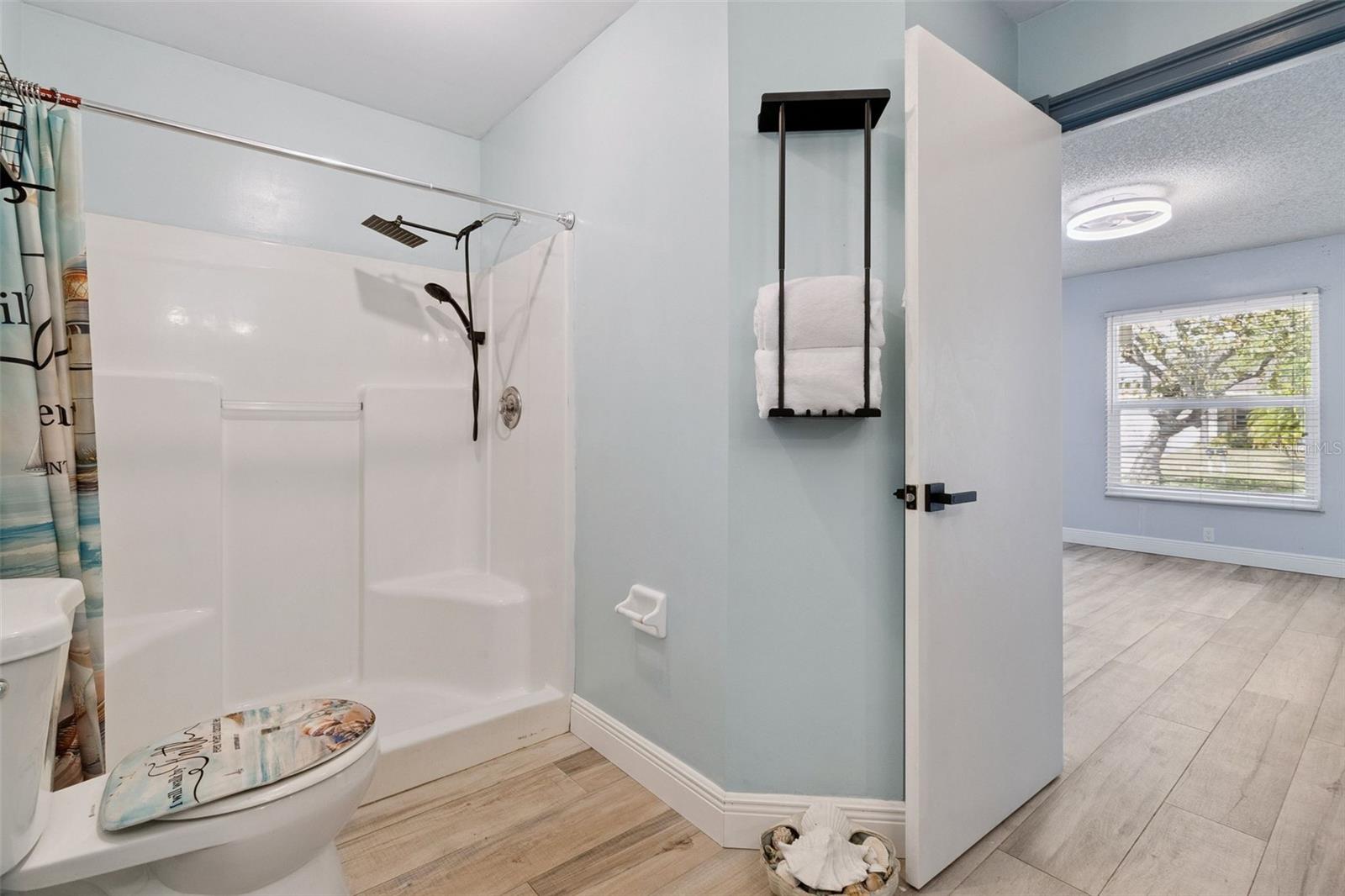 Image 13 of 30 For 3349 Frankford Street