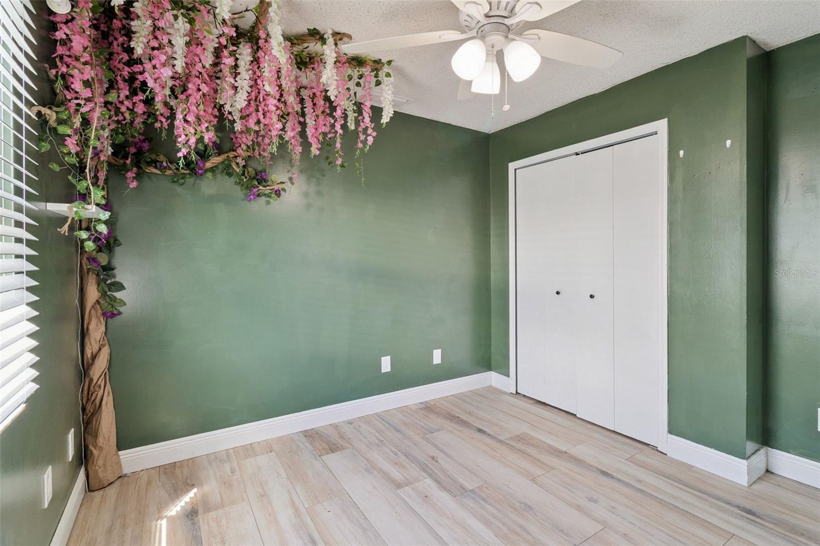 Image 19 of 30 For 3349 Frankford Street