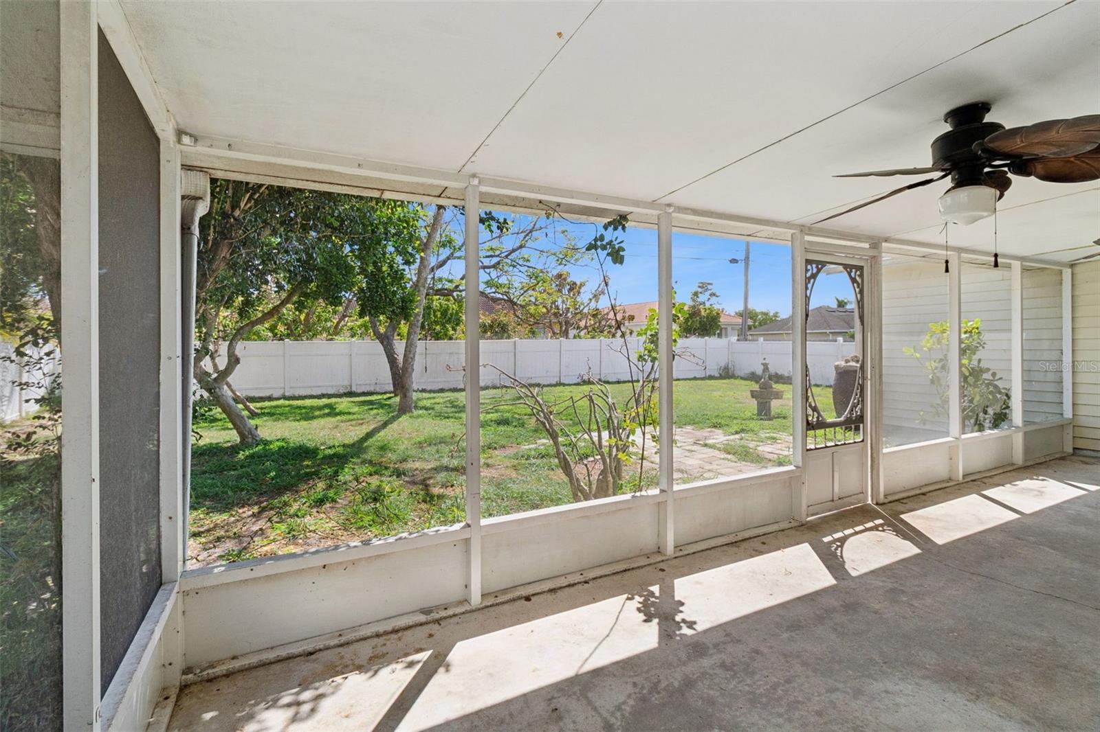 Image 24 of 30 For 3349 Frankford Street