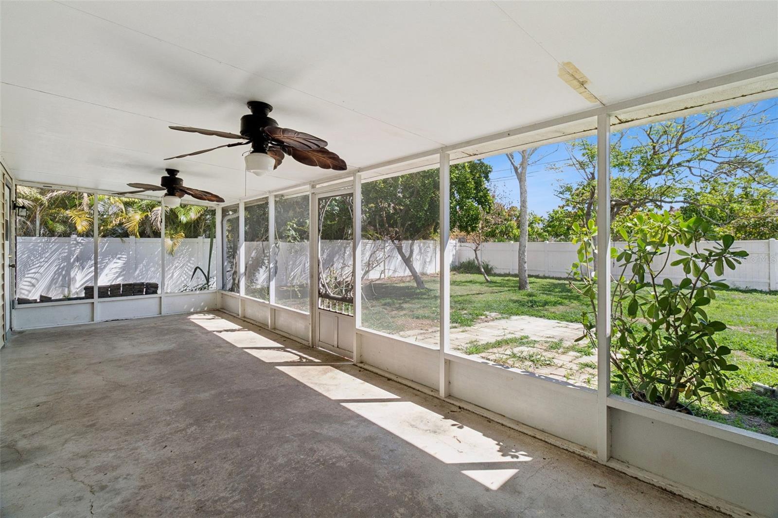 Image 25 of 30 For 3349 Frankford Street