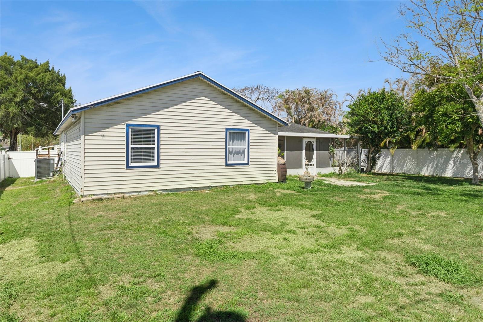 Image 26 of 30 For 3349 Frankford Street