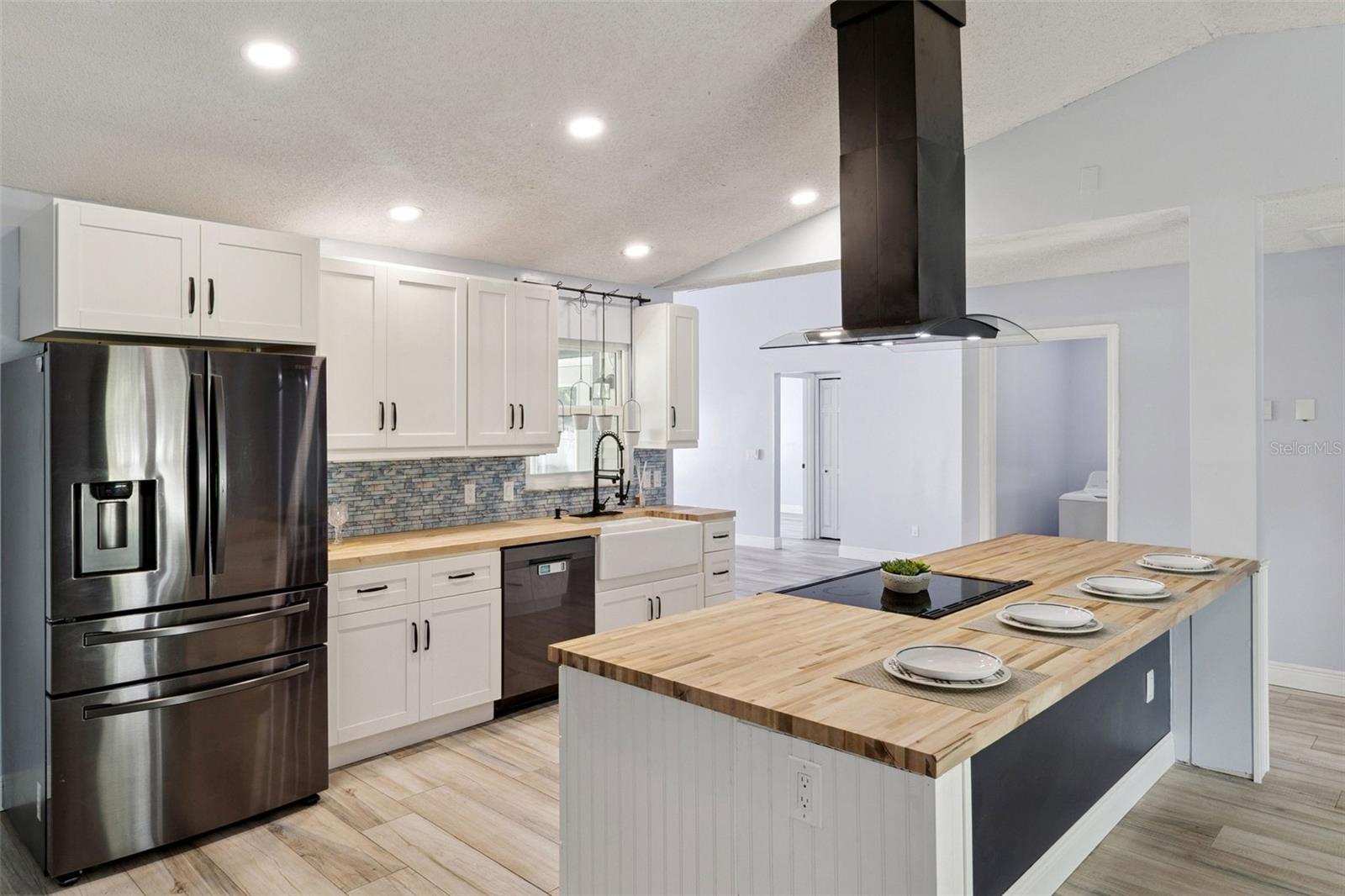 Image 9 of 30 For 3349 Frankford Street