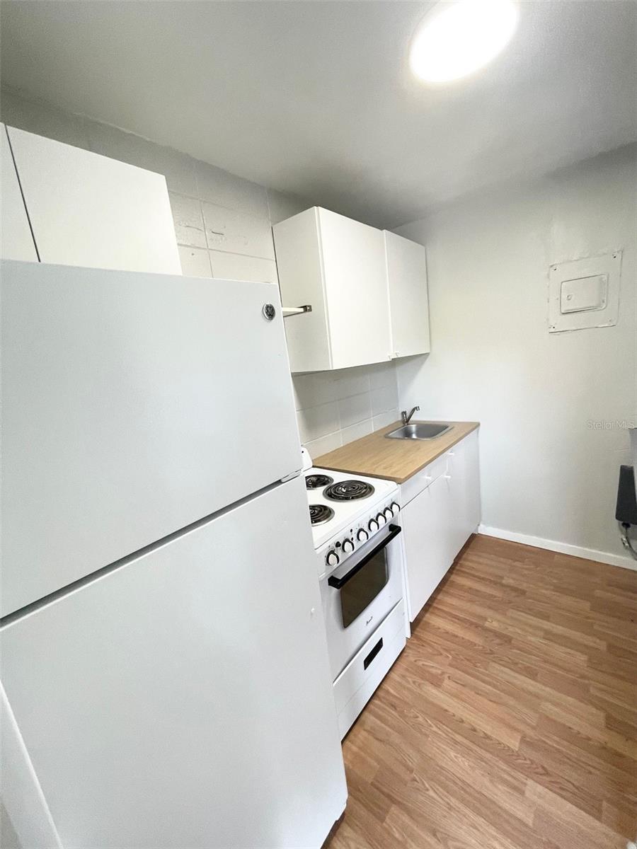 Image 4 of 15 For 1343 West Point Drive 1