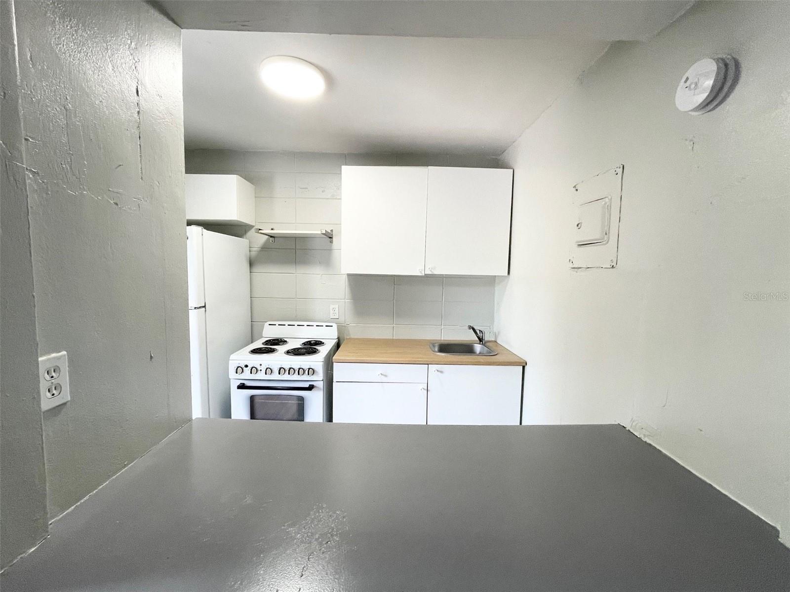 Image 5 of 15 For 1343 West Point Drive 1