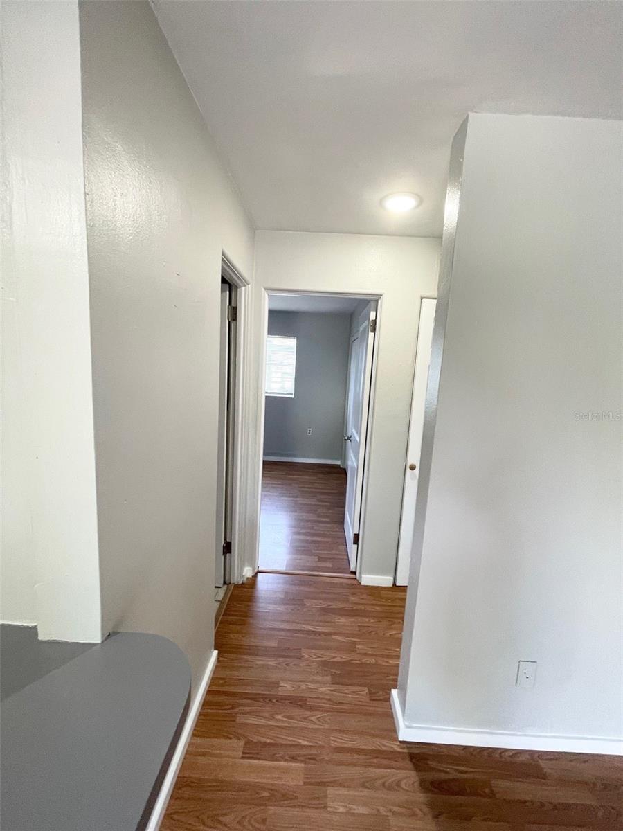 Image 6 of 15 For 1343 West Point Drive 1