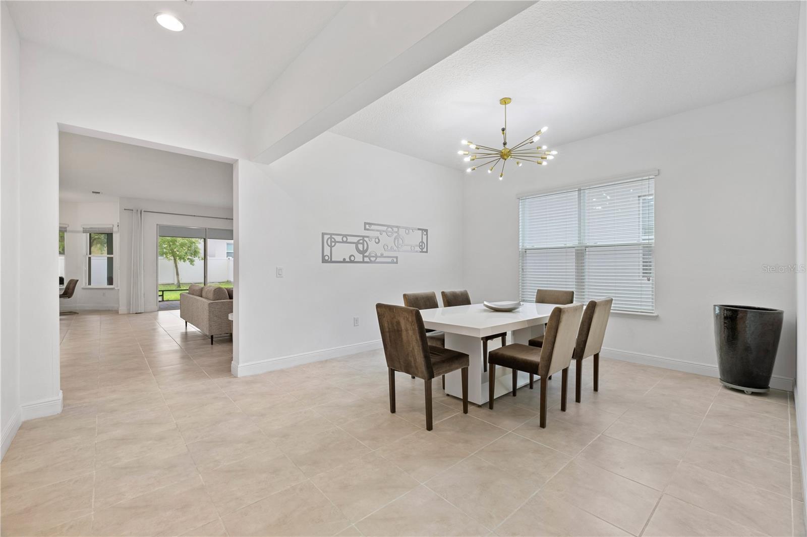 Image 10 of 70 For 15518 Honey Mandarin Way