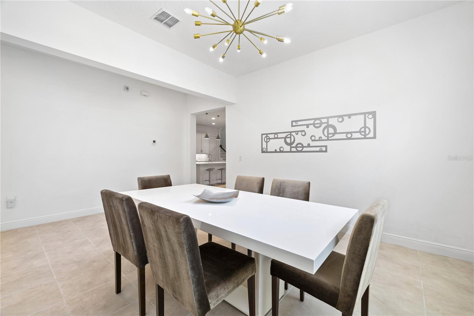 Image 12 of 70 For 15518 Honey Mandarin Way