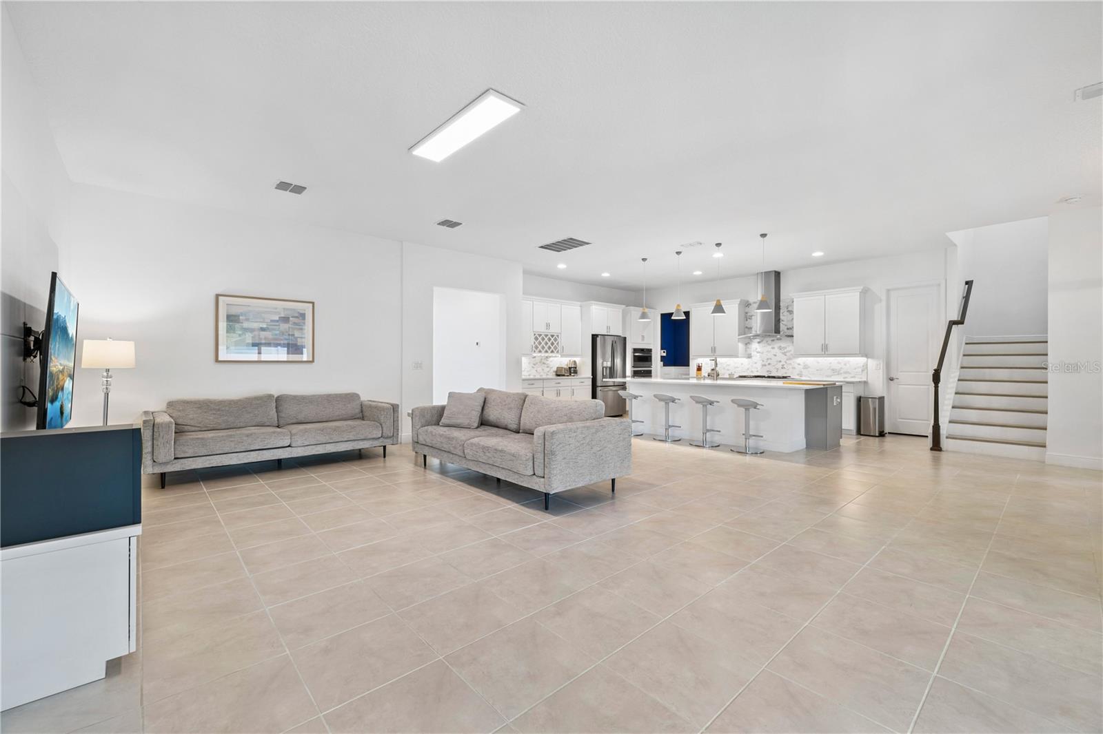 Image 13 of 70 For 15518 Honey Mandarin Way