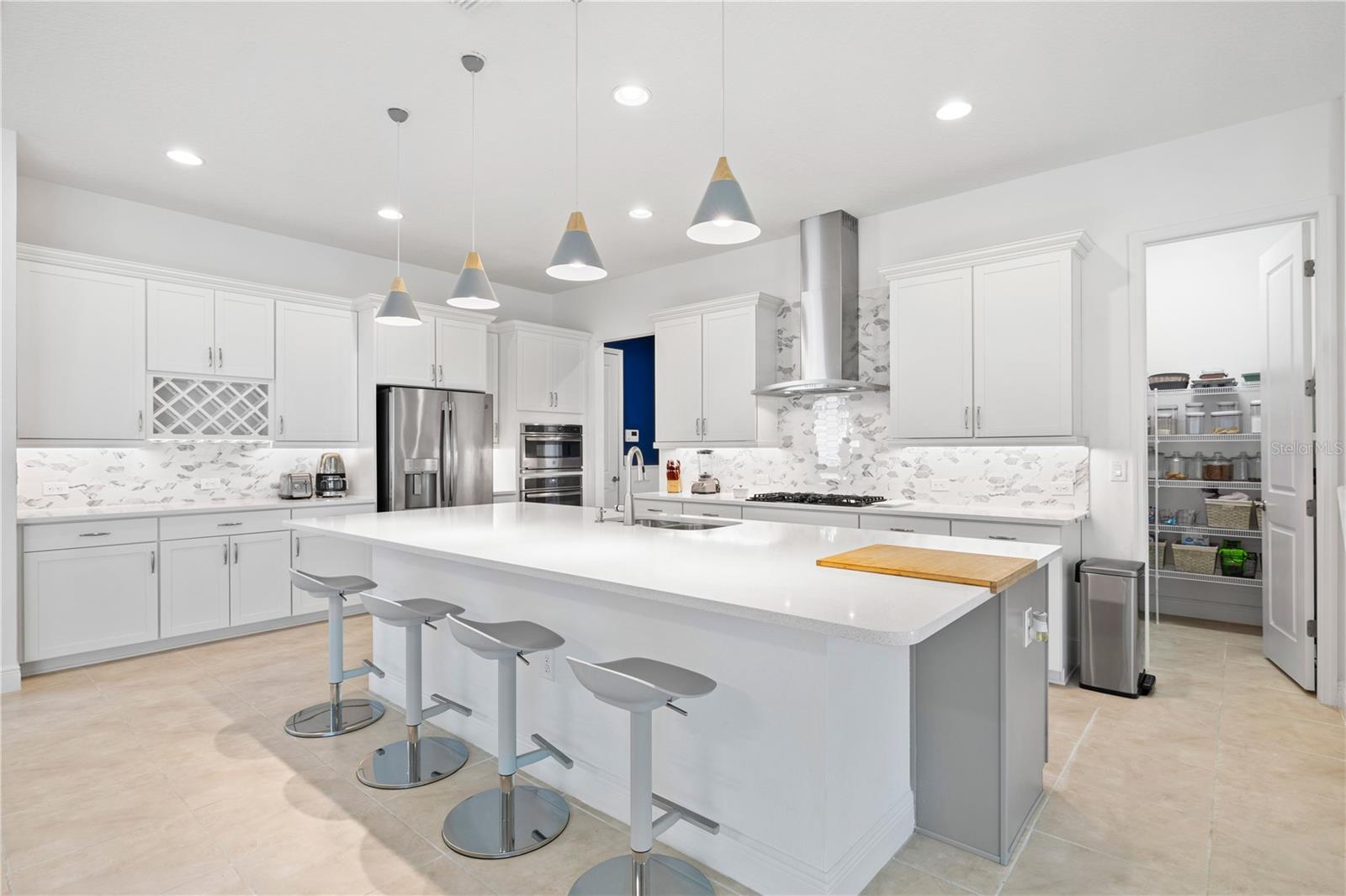 Image 18 of 70 For 15518 Honey Mandarin Way