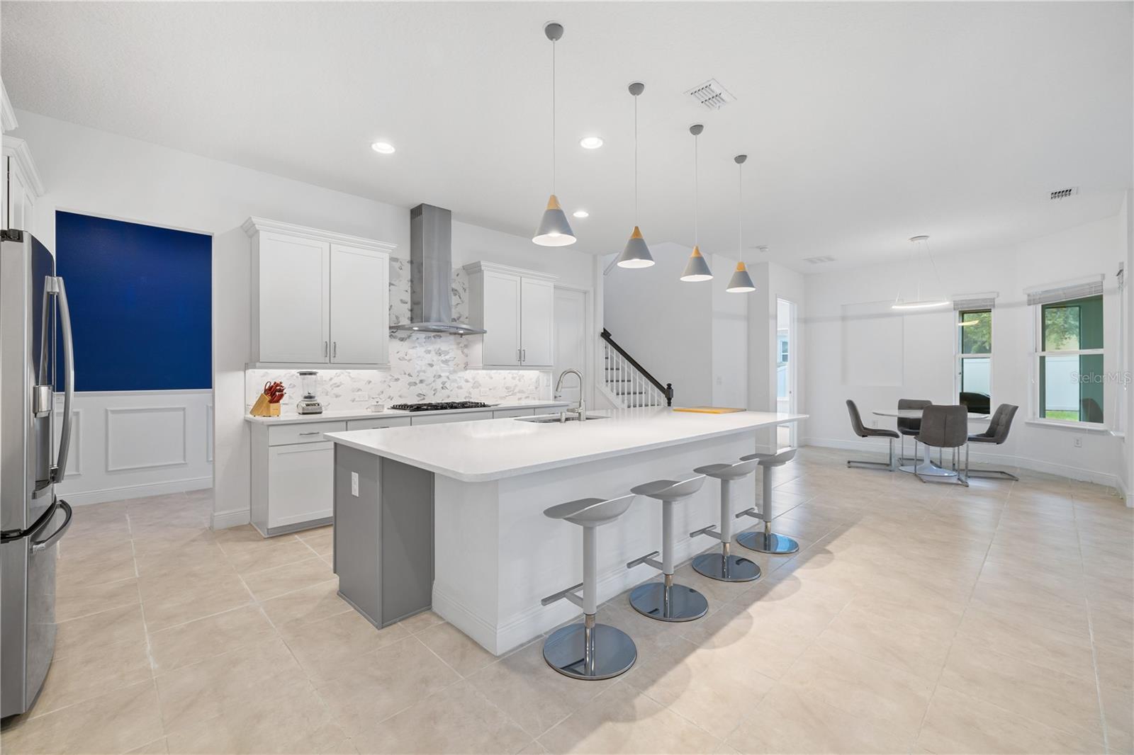 Image 22 of 70 For 15518 Honey Mandarin Way