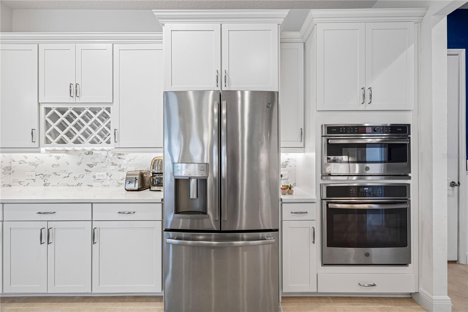 Image 24 of 70 For 15518 Honey Mandarin Way