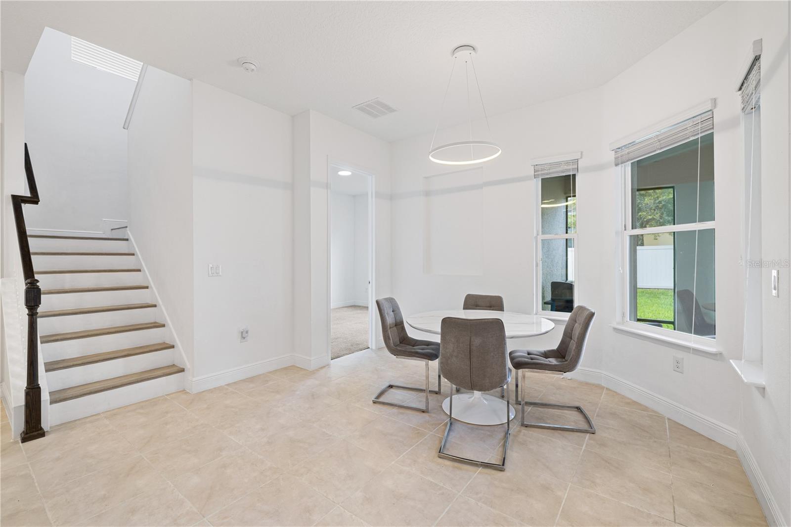 Image 33 of 70 For 15518 Honey Mandarin Way