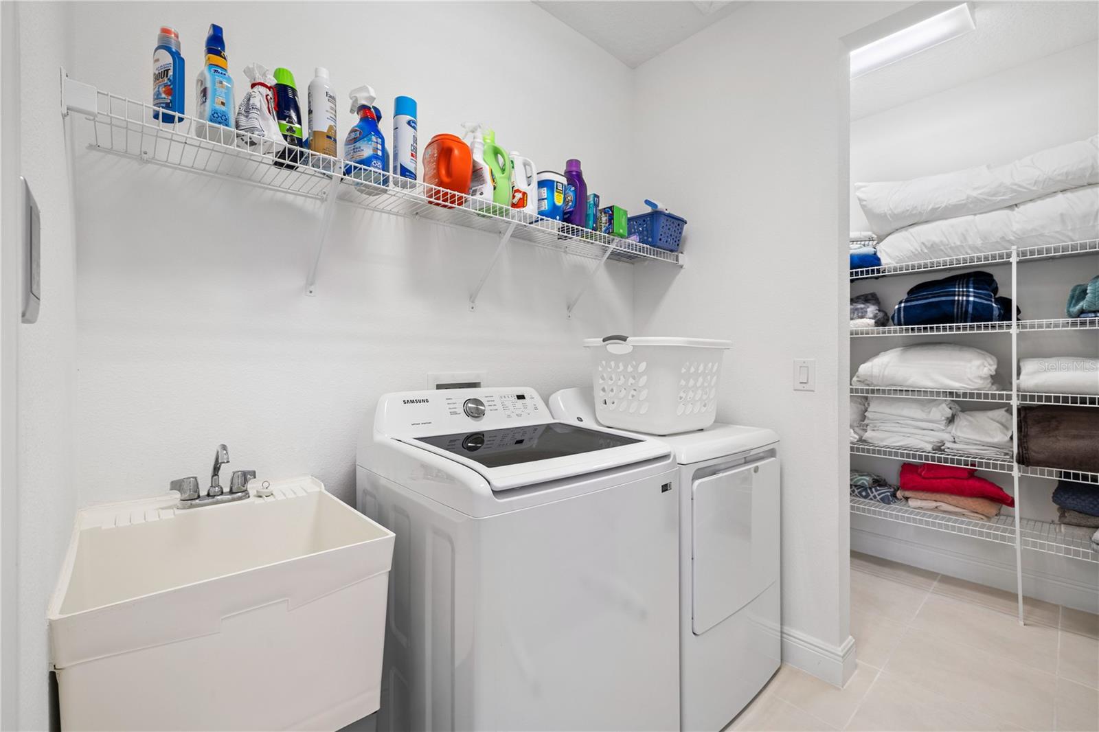 Image 36 of 70 For 15518 Honey Mandarin Way