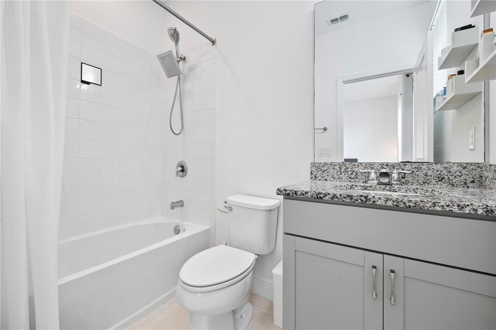 Image 40 of 70 For 15518 Honey Mandarin Way