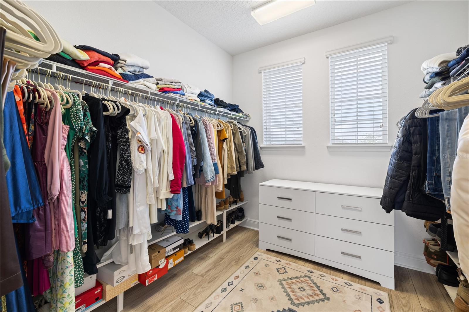 Image 49 of 70 For 15518 Honey Mandarin Way