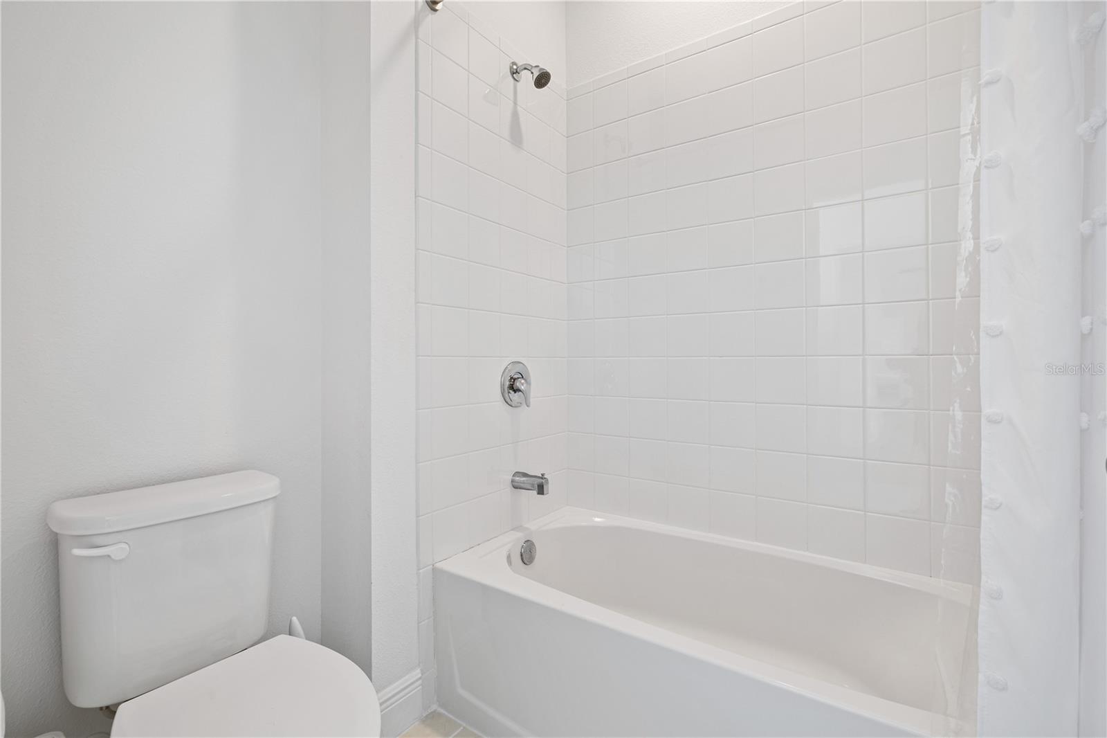 Image 59 of 70 For 15518 Honey Mandarin Way