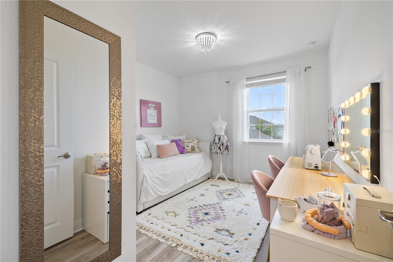 Image 60 of 70 For 15518 Honey Mandarin Way