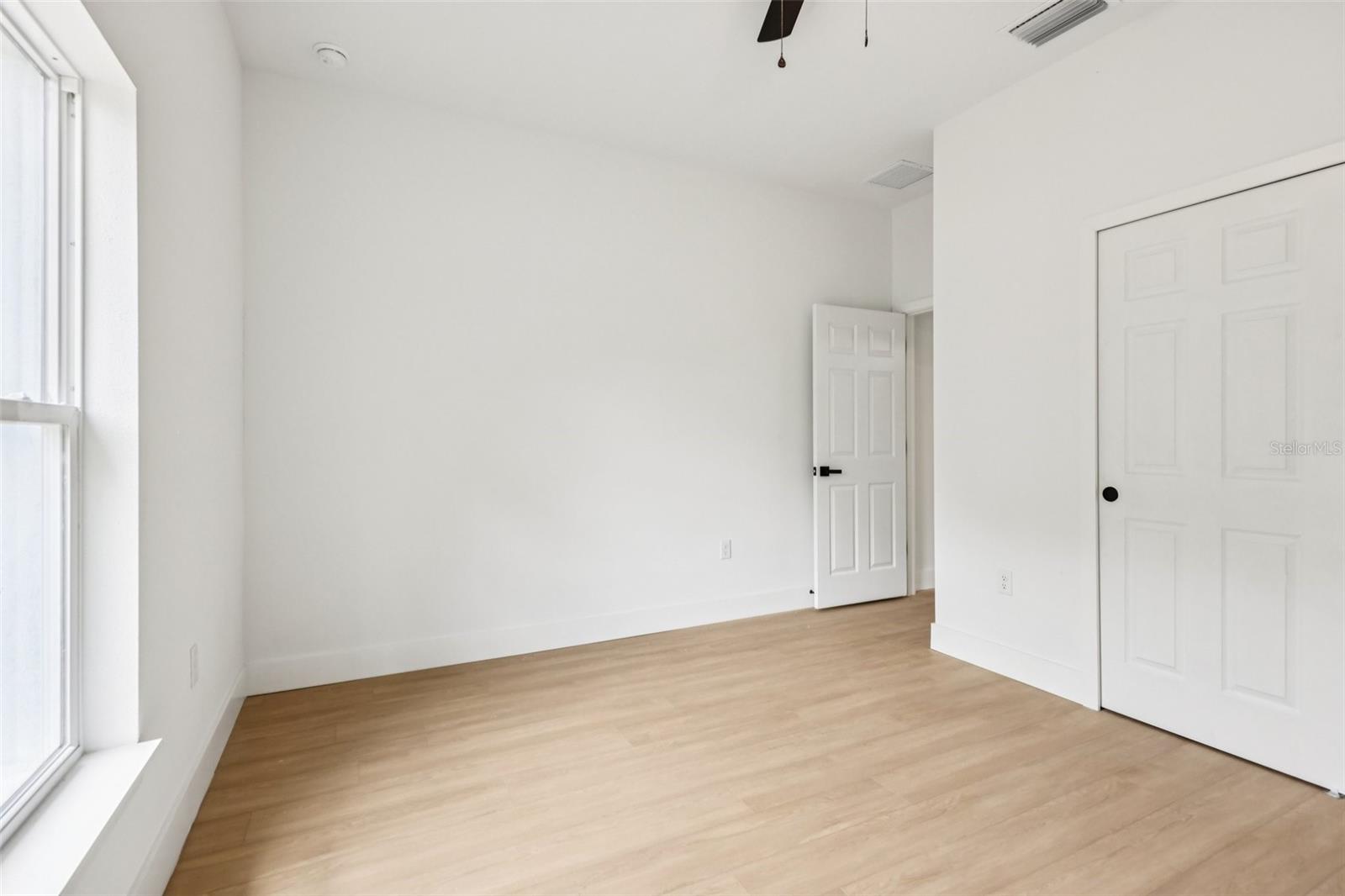 Image 24 of 32 For 15479 115 Place Road