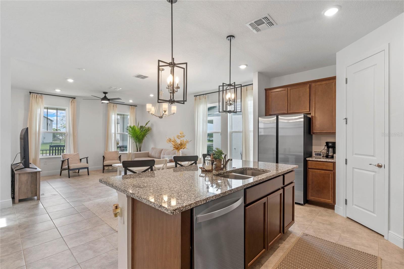 Image 10 of 16 For 12097 Bracco Street