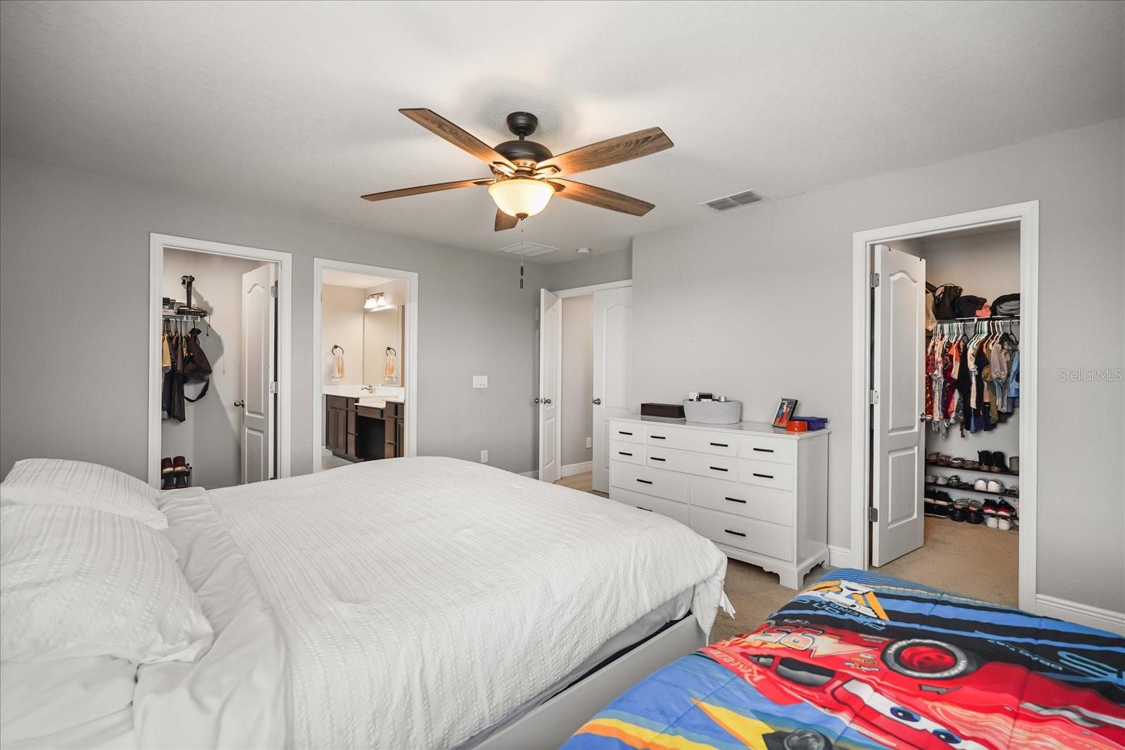 Image 23 of 56 For 3943 Crawley Down Loop