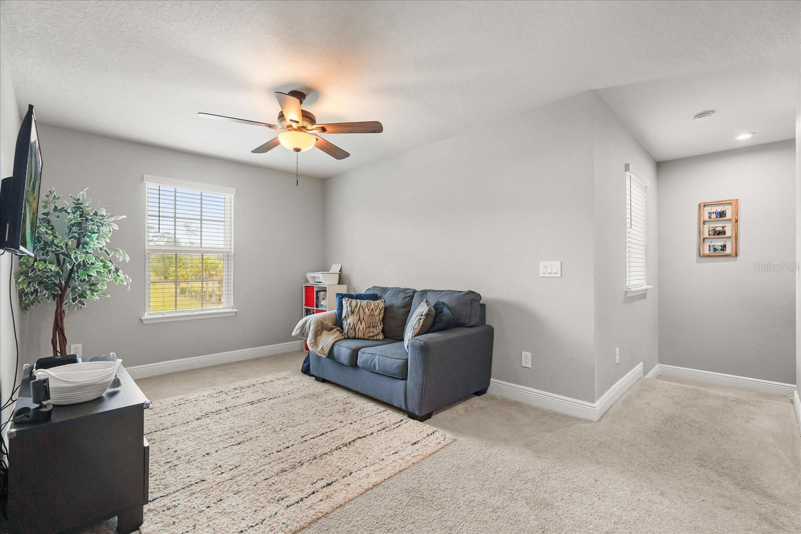 Image 35 of 56 For 3943 Crawley Down Loop